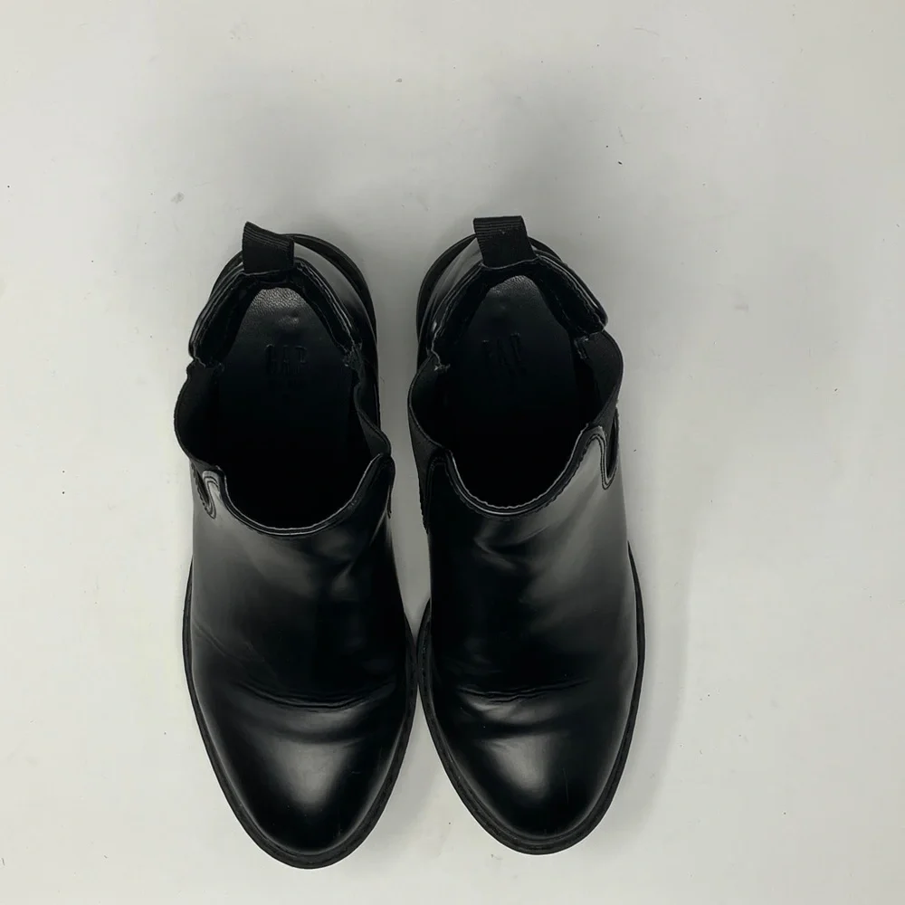 GAP Kids Black Chelsea-style ankle boots Size: 3